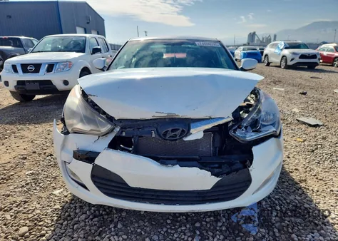 2017 Hyundai Veloster from USA, damaged, VIN KMHTC6AD4HU312556